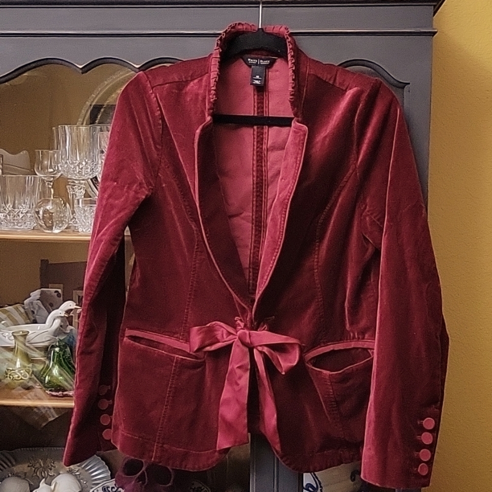 White House Black Market velvet oxbloodish blazer Sz 12.